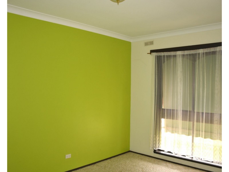 25 Cobram Street, Berrigan NSW 2712