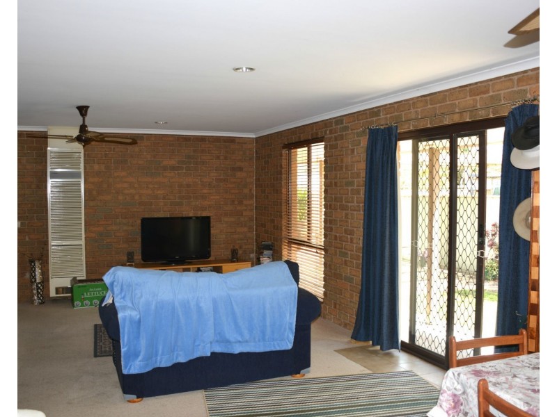 1-3/13 Karook Street, Cobram VIC 3644