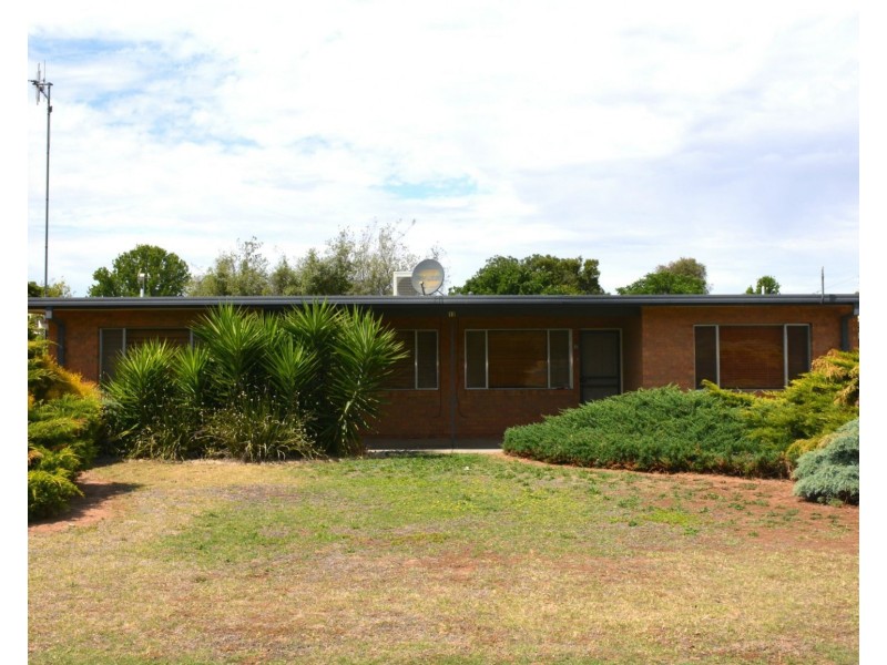 1-3/13 Karook Street, Cobram VIC 3644