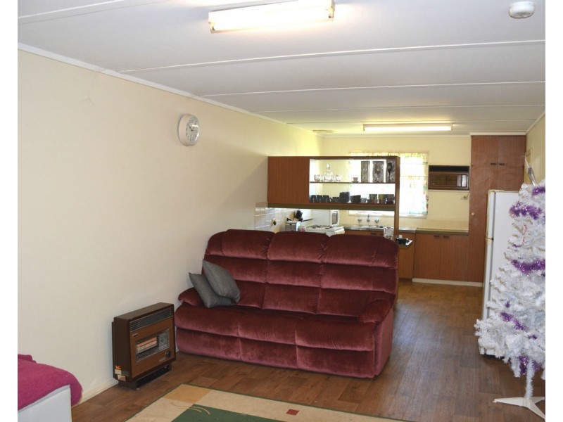 1-3/13 Karook Street, Cobram VIC 3644