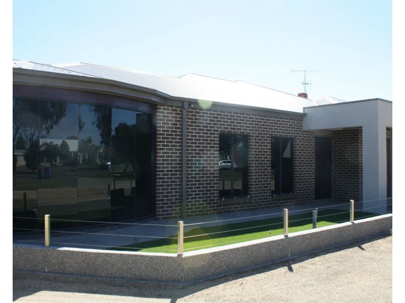 29A Murray Valley Highway, Cobram VIC 3644