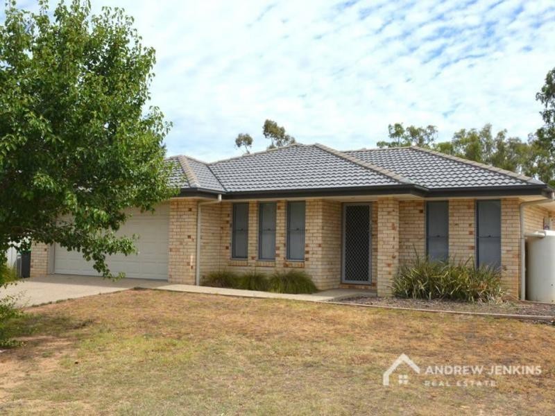 1/2 Horner Street, Cobram VIC 3644