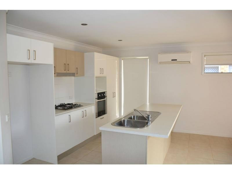 1/2 Horner Street, Cobram VIC 3644