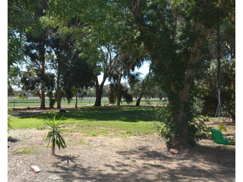 6 Chapmans Lane, Katunga VIC 3640
