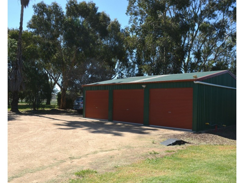 6 Chapmans Lane, Katunga VIC 3640