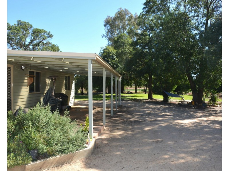 6 Chapmans Lane, Katunga VIC 3640