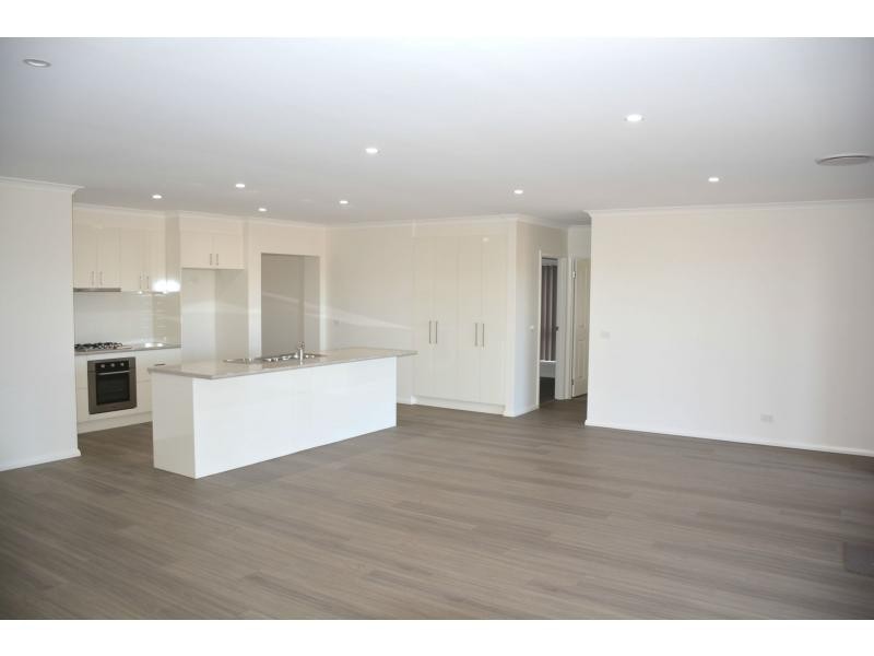 1 Villa Court, Cobram VIC 3644