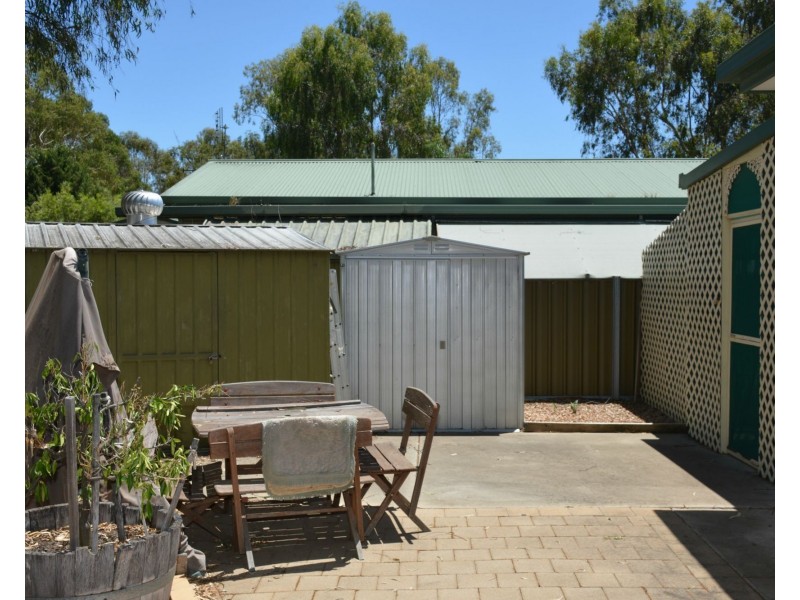 1 Edward Court, Cobram VIC 3644