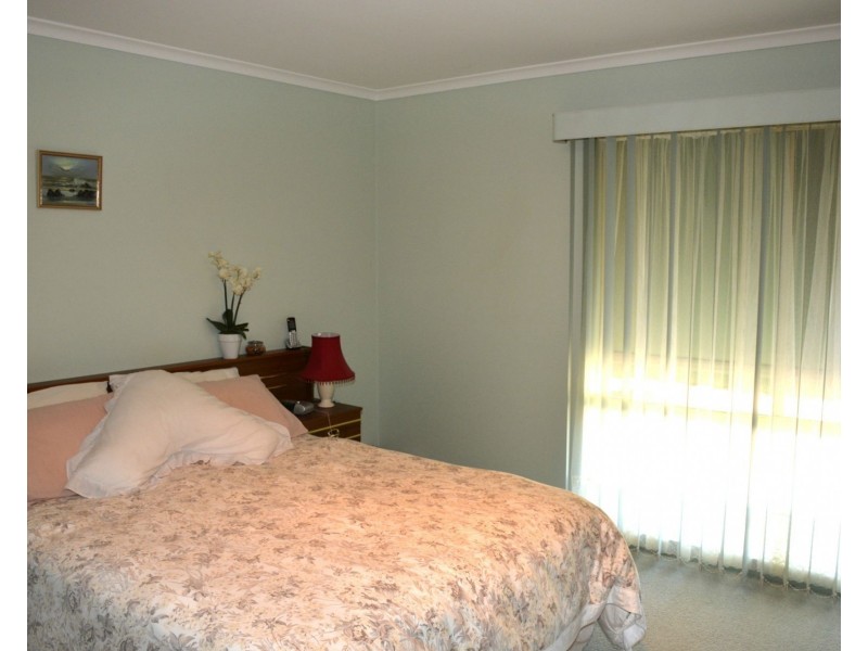 5 Irene Street, Cobram VIC 3644