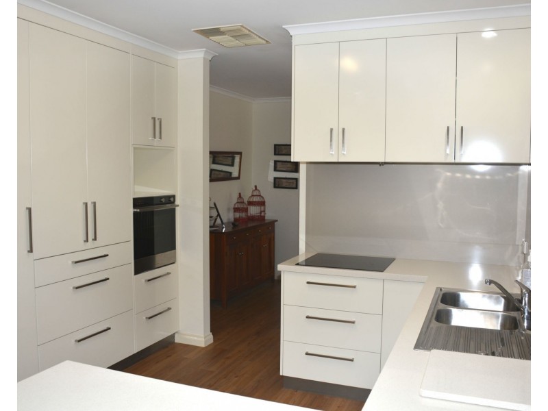 1 Trevatt Court, Cobram VIC 3644