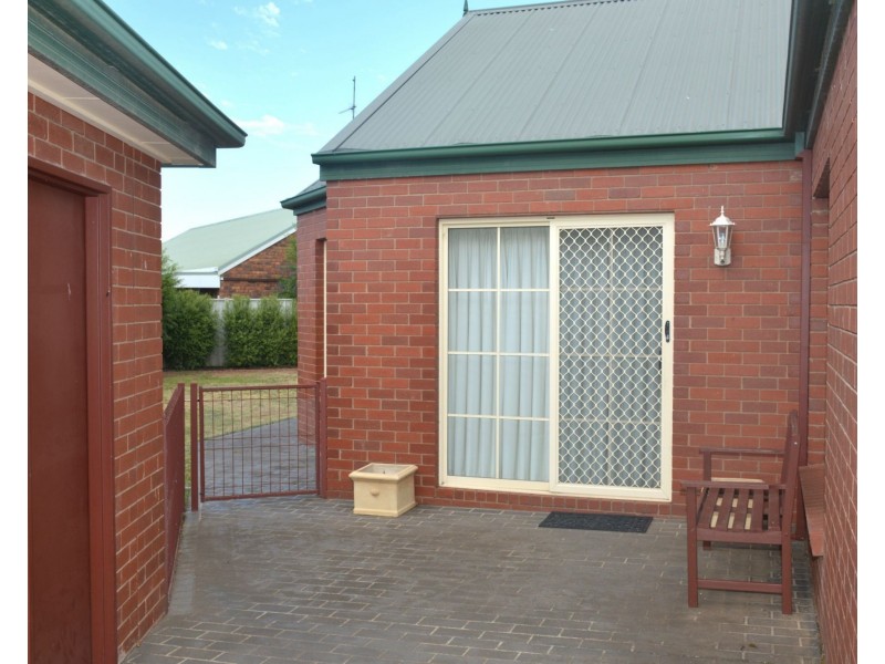 1 Trevatt Court, Cobram VIC 3644