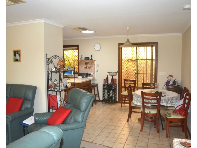 17a Karook Street, Cobram VIC 3644