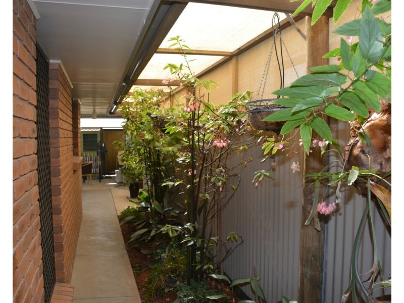 17a Karook Street, Cobram VIC 3644