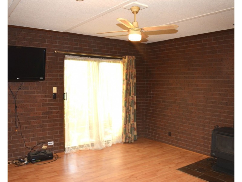 20 Howard Street, Barooga NSW 3644