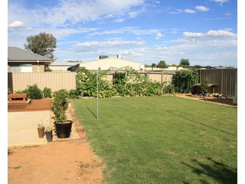 31 Bisogni Drive, Cobram VIC 3644
