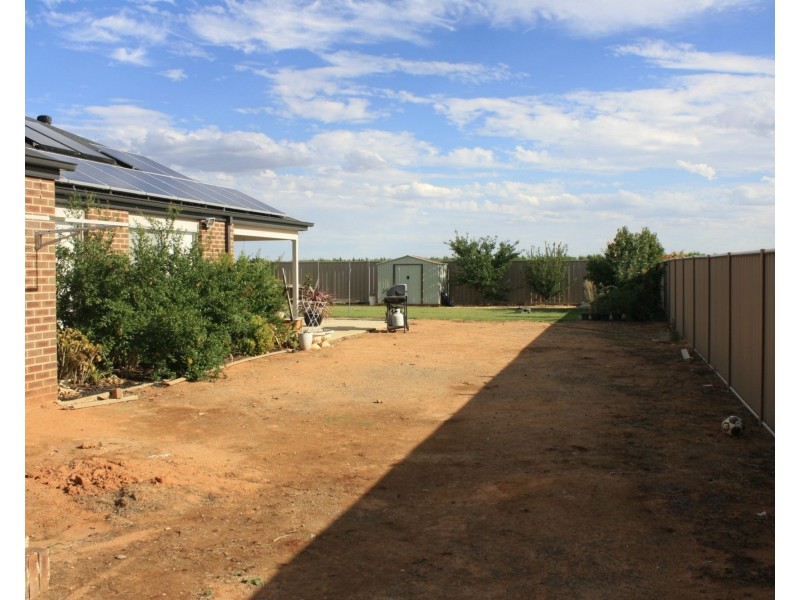 31 Bisogni Drive, Cobram VIC 3644