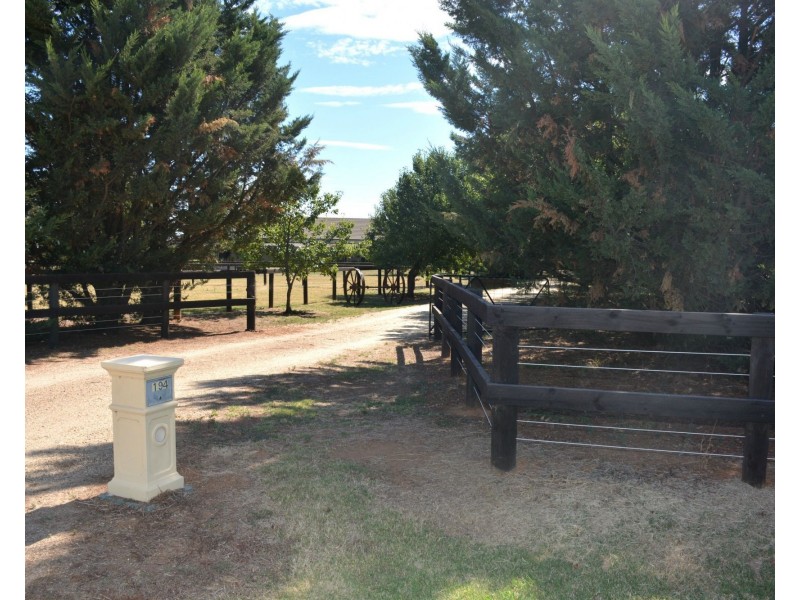 194 Cobram South Road, Cobram VIC 3644