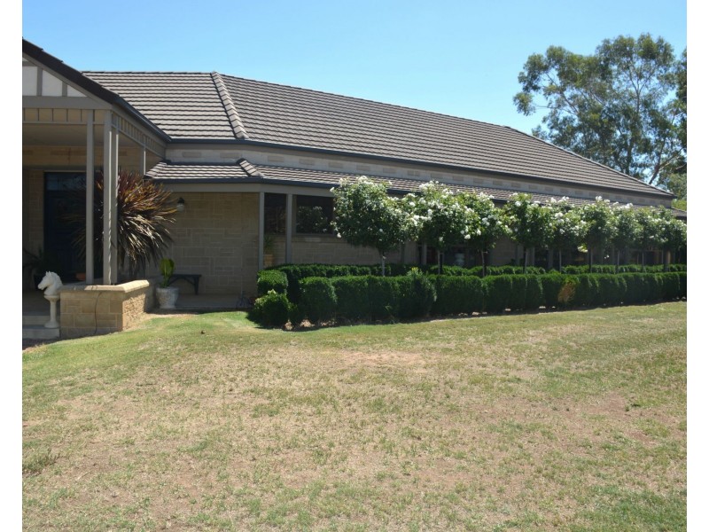 194 Cobram South Road, Cobram VIC 3644