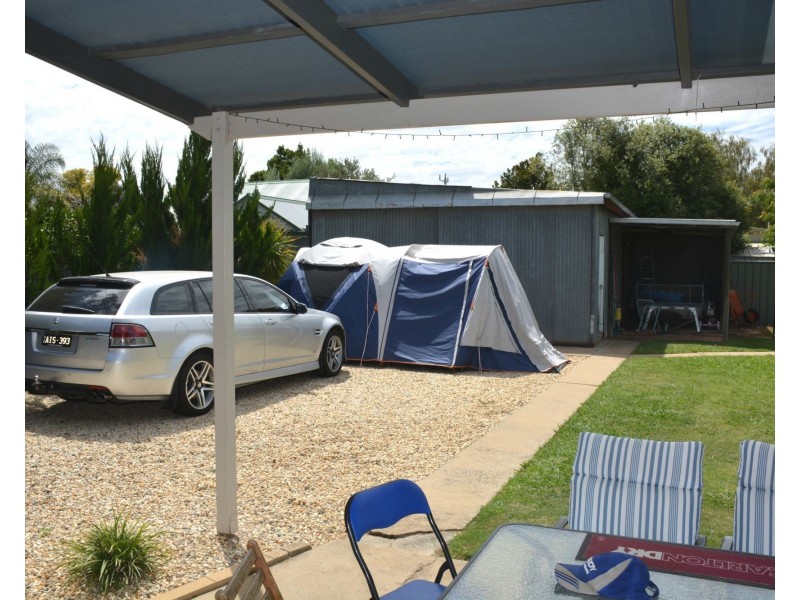 14 Warkil Street, Cobram VIC 3644