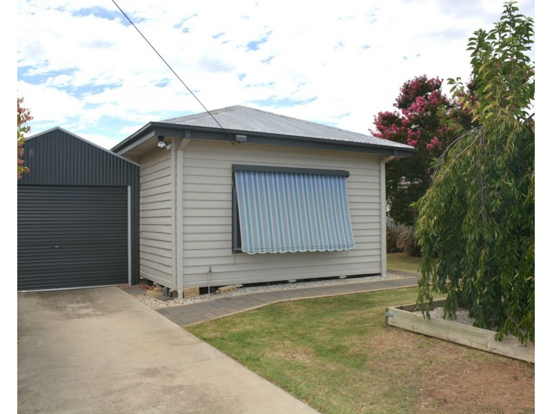 14 Warkil Street, Cobram VIC 3644