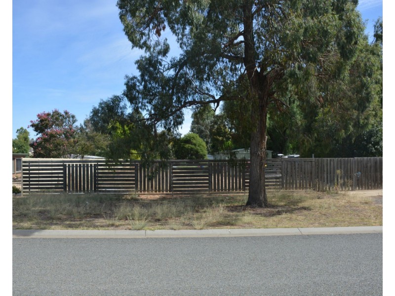 30 Howard Street, Barooga NSW 3644