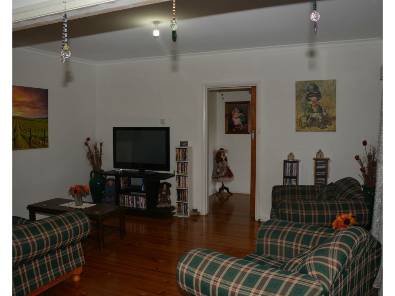 7 Lirrk Street, Cobram VIC 3644