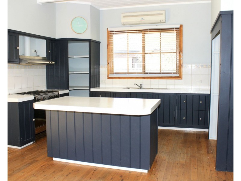 138 Deniliquin Street, Tocumwal NSW 2714