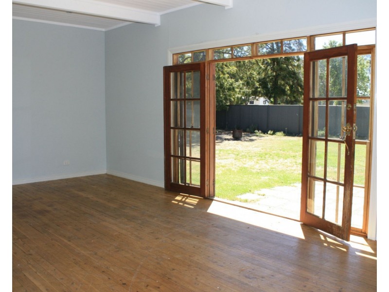 138 Deniliquin Street, Tocumwal NSW 2714