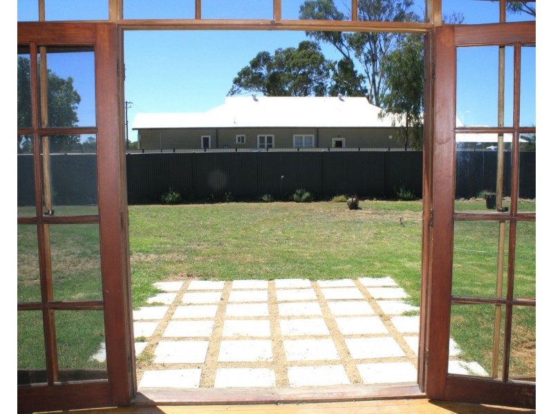 138 Deniliquin Street, Tocumwal NSW 2714