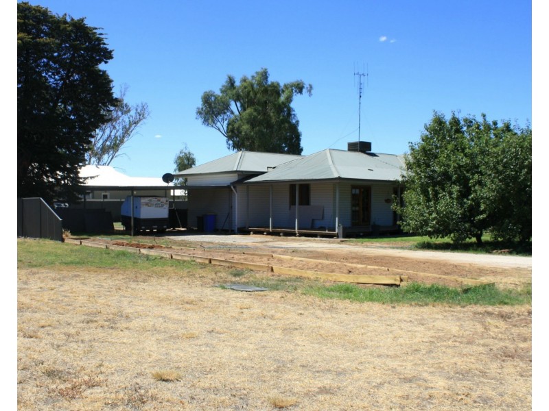 138 Deniliquin Street, Tocumwal NSW 2714