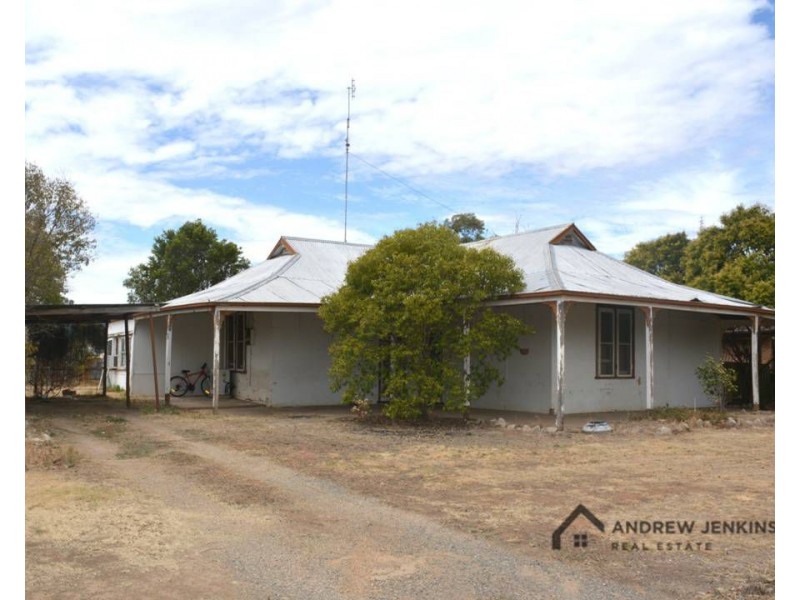 16-18 Davis Street, Berrigan NSW 2712