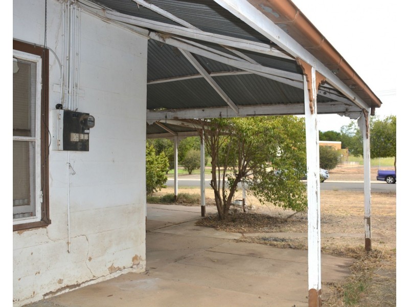 16-18 Davis Street, Berrigan NSW 2712