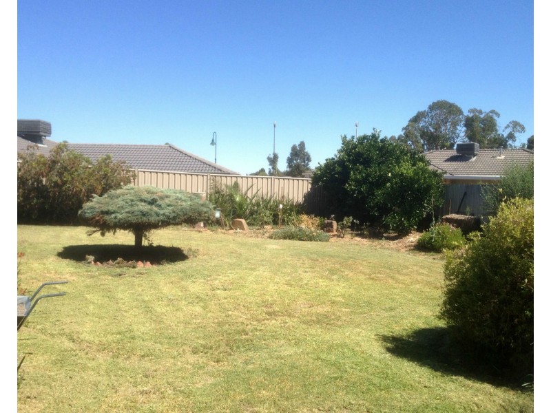 14 Stillard Court, Barooga NSW 3644