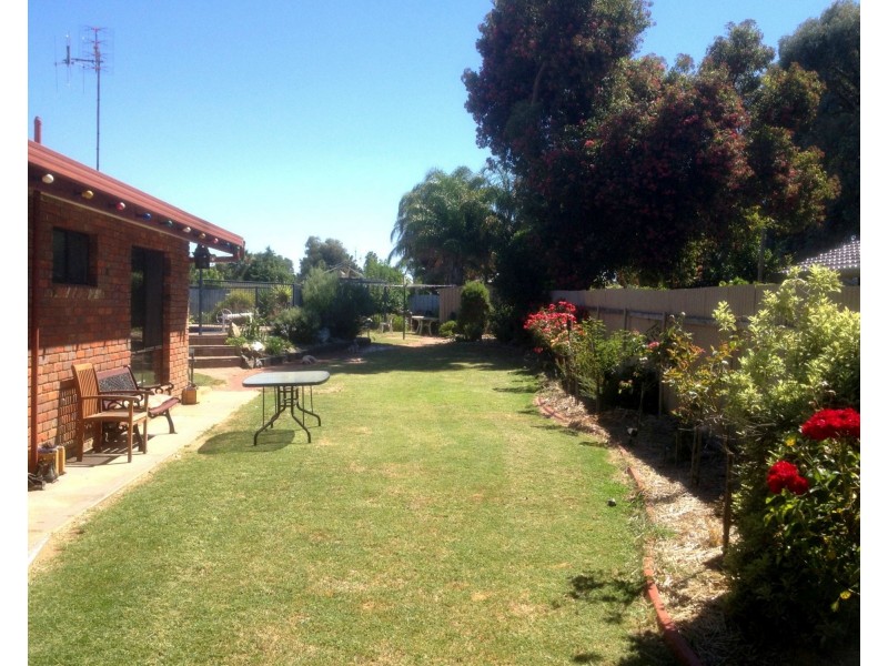 14 Stillard Court, Barooga NSW 3644