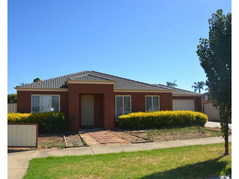 1 Elberta Court, Cobram VIC 3644