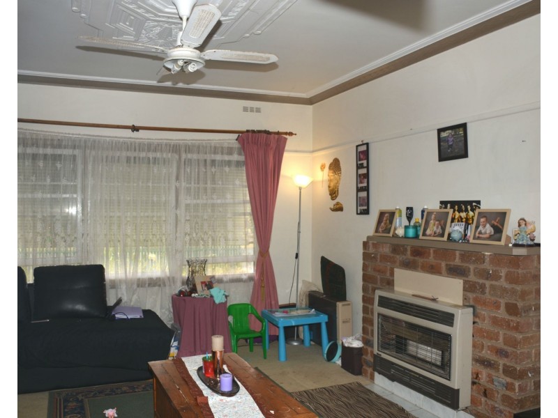 4 Campbell Road, Cobram VIC 3644