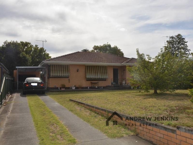 7 Lirrk Street, Cobram VIC 3644