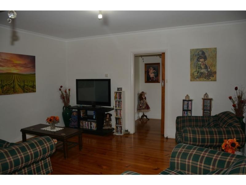 7 Lirrk Street, Cobram VIC 3644