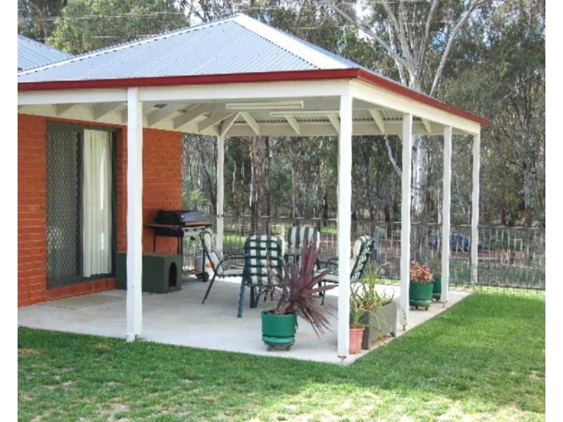 1 Bisogni Drive, Cobram VIC 3644