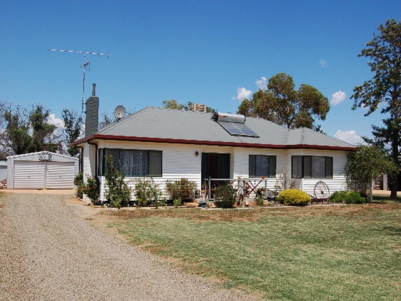 RMB 2039 McIntyre Road, Cobram East VIC 3644