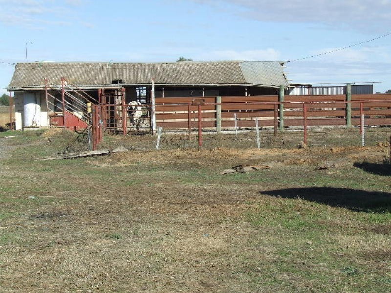 1721 Larissa Road, Yarroweyah VIC 3644