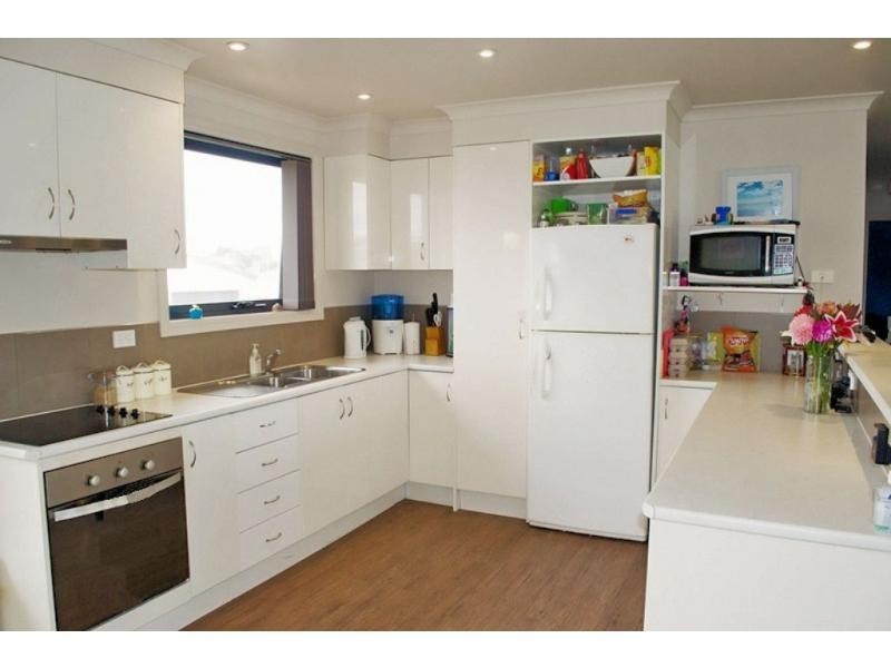 16 Tingha Way, West Ulverstone TAS 7315