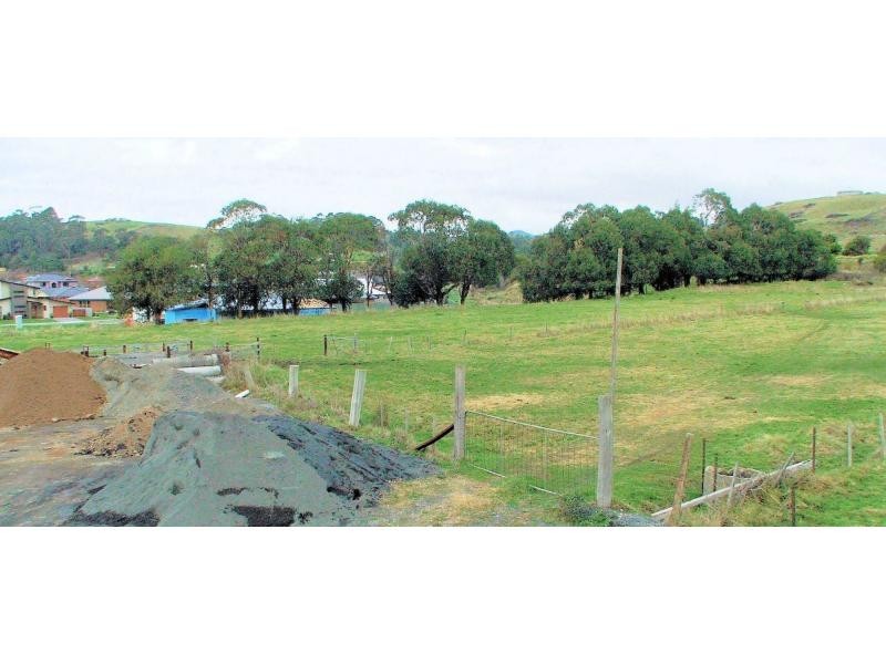 PL1 Overall Street, Sulphur Creek TAS 7316