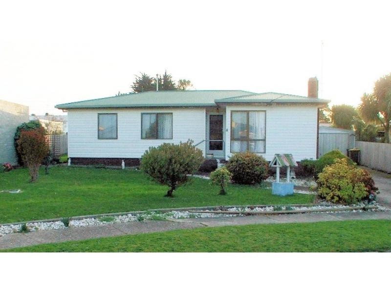 4 Enden Place, Somerset TAS 7322