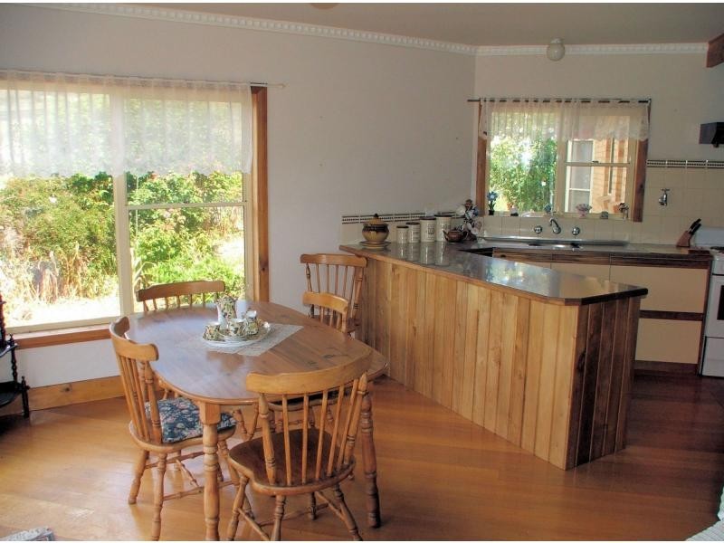 246 Penguin Road, Penguin TAS 7316