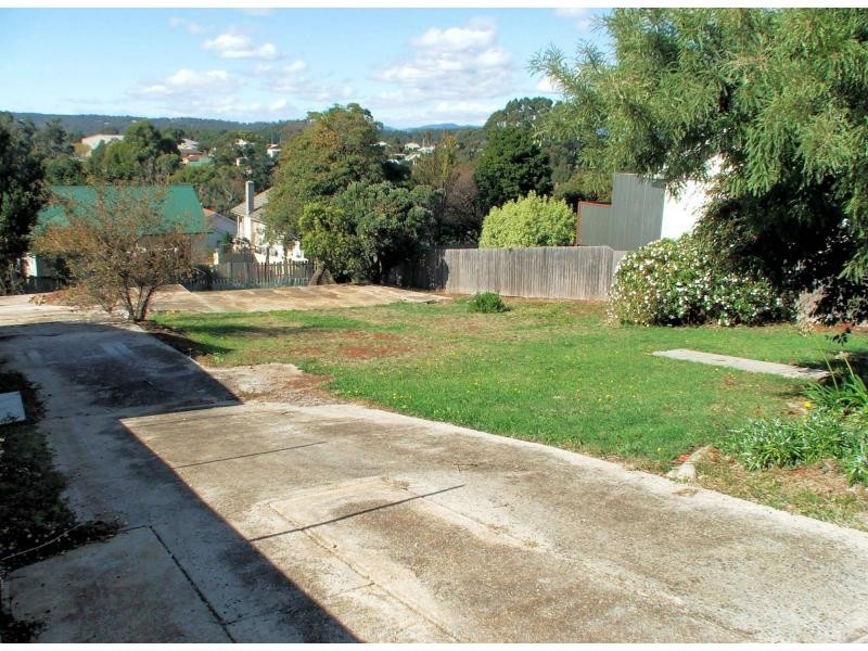 35 Mark Street, Hillcrest TAS 7320