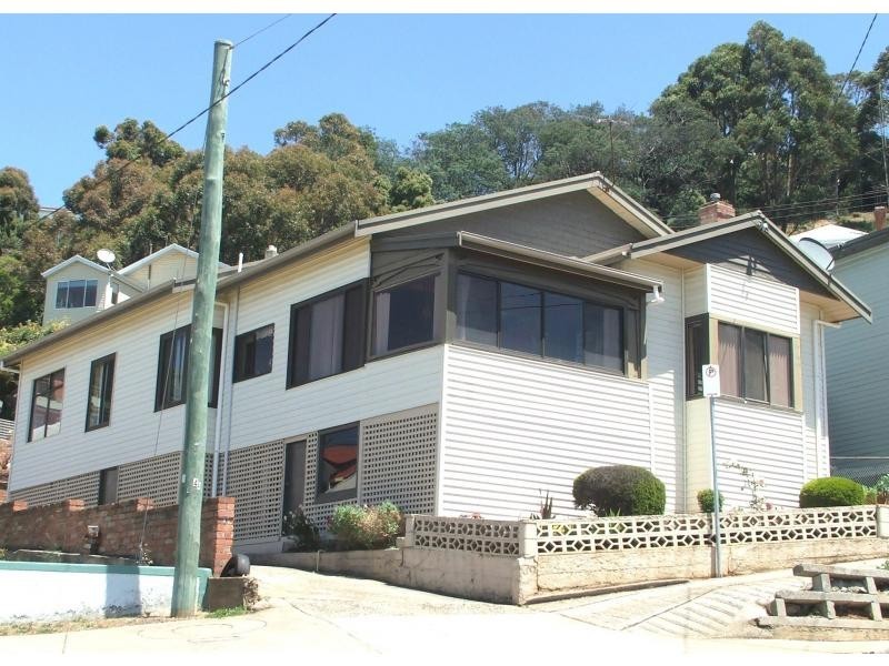 30 Hodgman Street, Burnie TAS 7320
