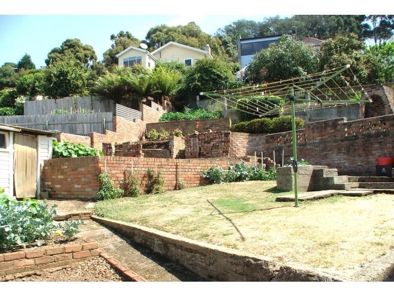 30 Hodgman Street, Burnie TAS 7320