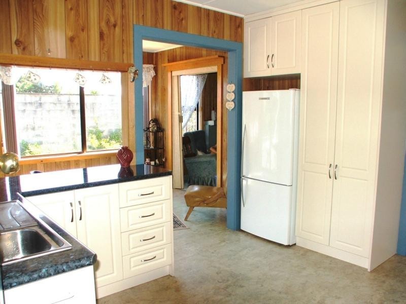 88 South Road, Penguin TAS 7316