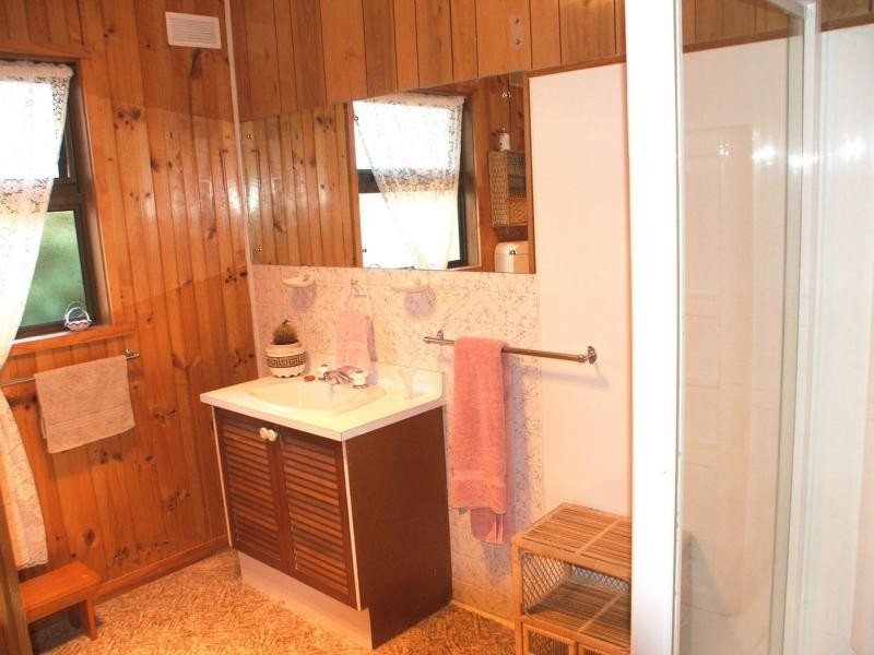 88 South Road, Penguin TAS 7316